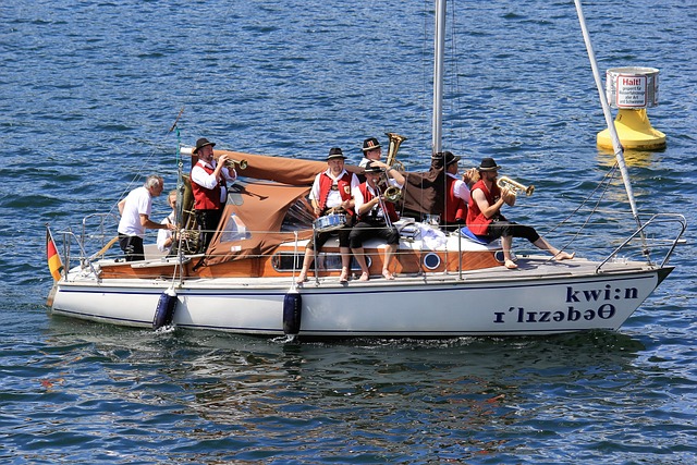 话源于其在 话源于其在